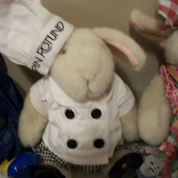 Lot of 3 Muffy Vanderhare Plush and 1 Boyd's Bunny - Picture 3 of 7